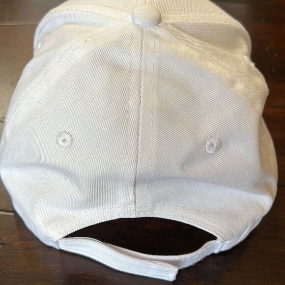 TRUMP 2024 THE REVENGE TOUR Adjustable Hat NEW - Picture 2 of 4